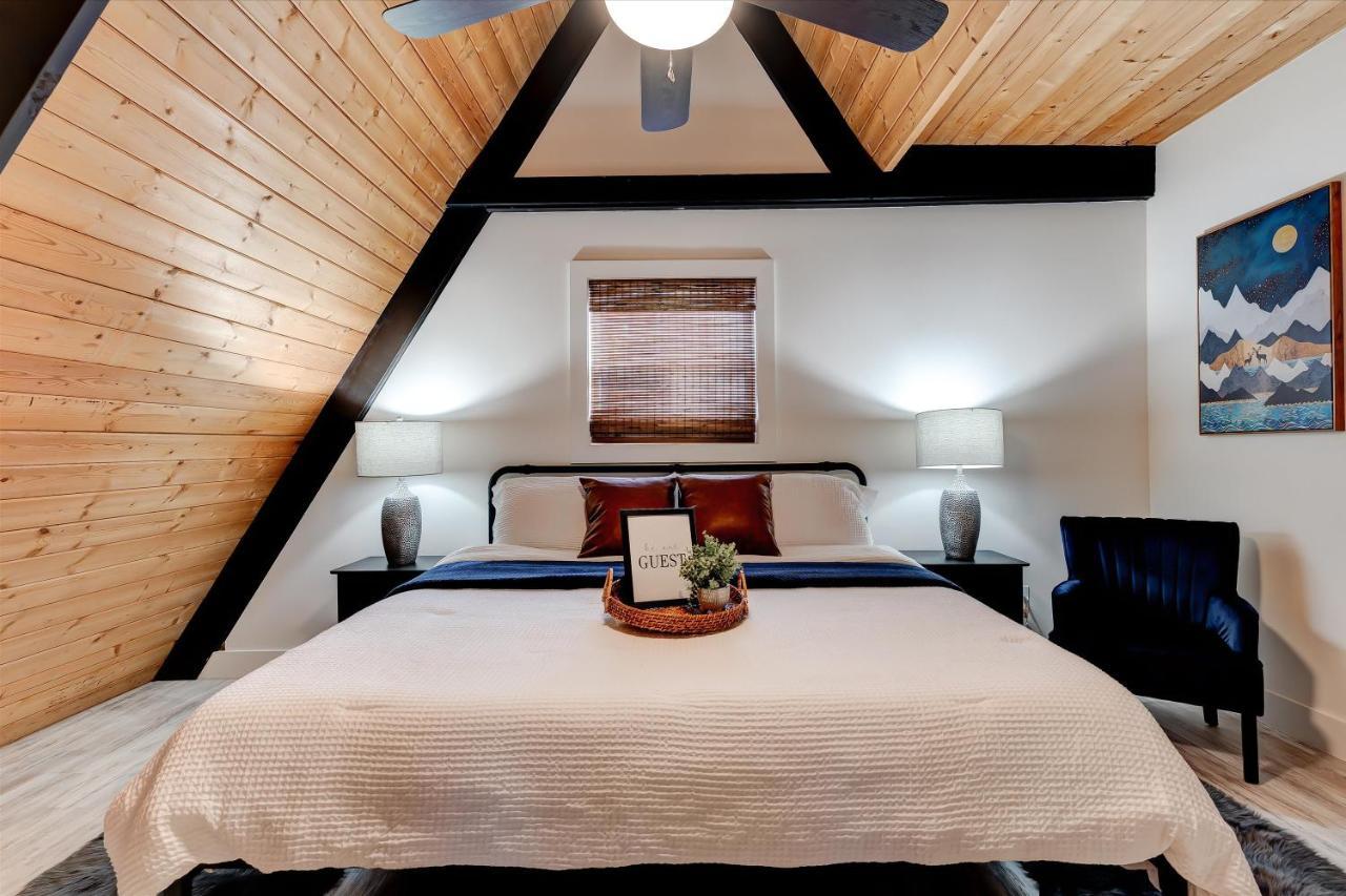 The Pet Friendly Cub Cabin Sevierville Exterior photo